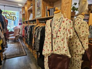 vintage kleding amsterdam kringloop west